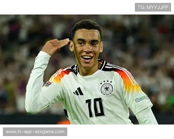 德国碰西班牙：穆西亚拉单刀冷静破网